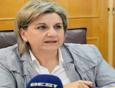 Καλαμάτα: Θύμα υποκλοπών έπεσε η Αντιπεριφερειάρχης – Είχαν τοποθετήσει κοριό στο γραφείο της!